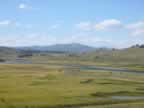 Yellowstone River at upper end of Hayden Valley (61,100 bytes)