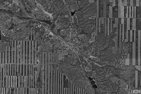 Aerial Photographs of the Montana Hi-Line : Shelby, Montana Aerial Photo