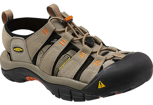 sandal hiking shoes