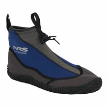 types of water shoes